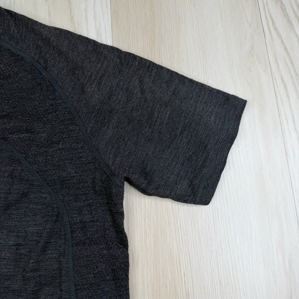 Woolly Men's 100% Merino Wool Short Sleeve Gray Tee T-Shirt Size L Large - Picture 4 of 11
